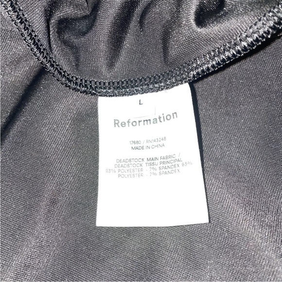 Reformation- Black Nyla Velvet Halter Dress Backless Thigh High Slit Size Large - Picture 15 of 15